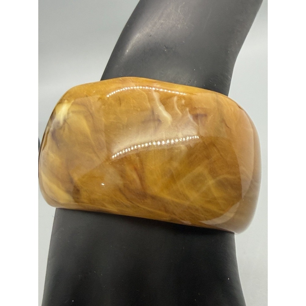 Butterscotch Brown And Cream Swirl Marbled Design Acrylic Bangle Bracelet 7.5"‎
